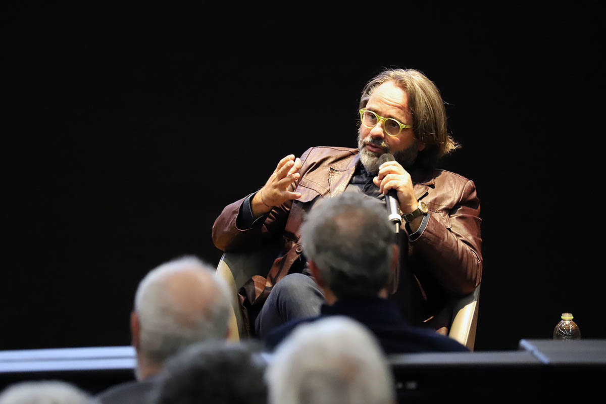 Selezioni, Filippo Riniolo, performance 30 min, museo MaXXI